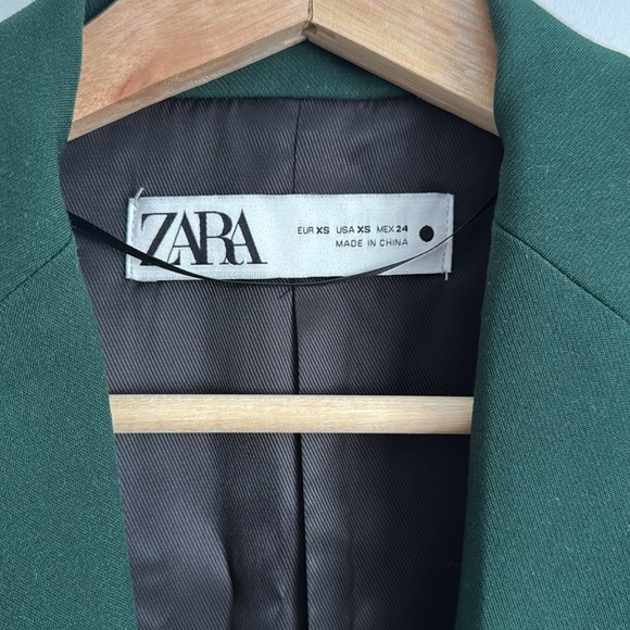 Zara Blazer - Picture 3 of 3